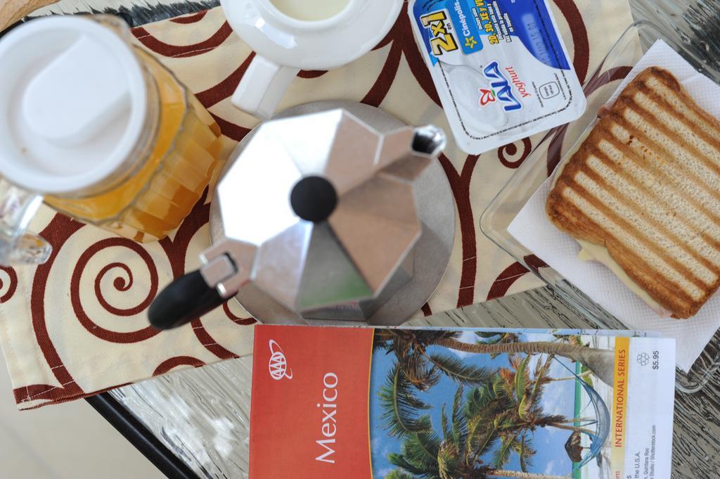 Casa Felicidad Bed & Breakfast