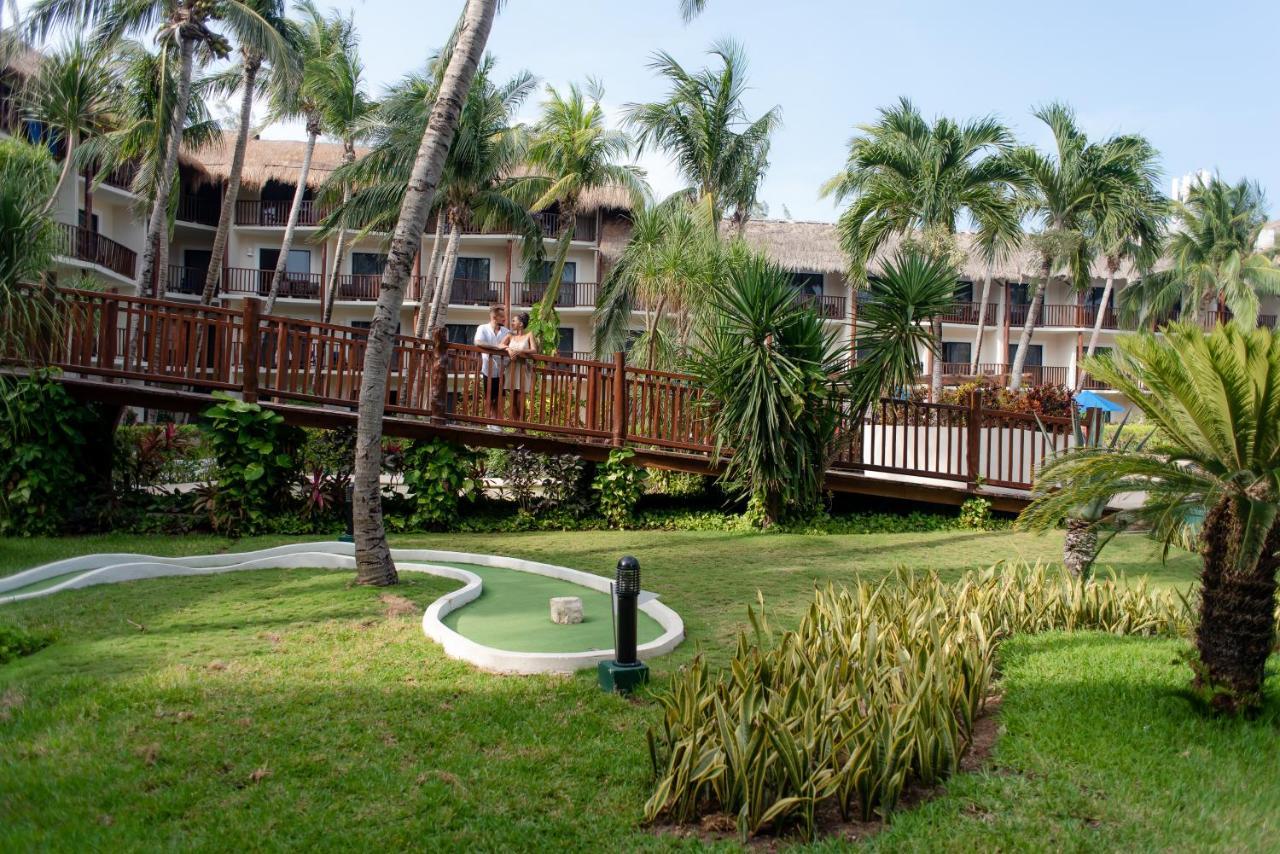 Resort The Reef Coco &