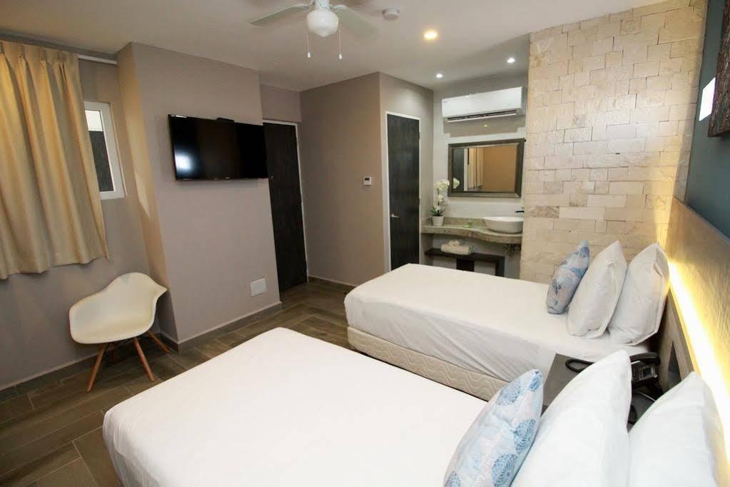 Illusion Xpress I Attraction Deluxe Hotel 4*