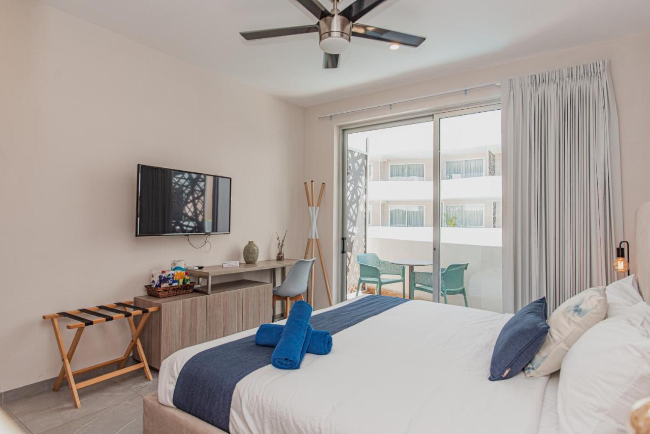 The Gallery Playa De Carmen Apartment