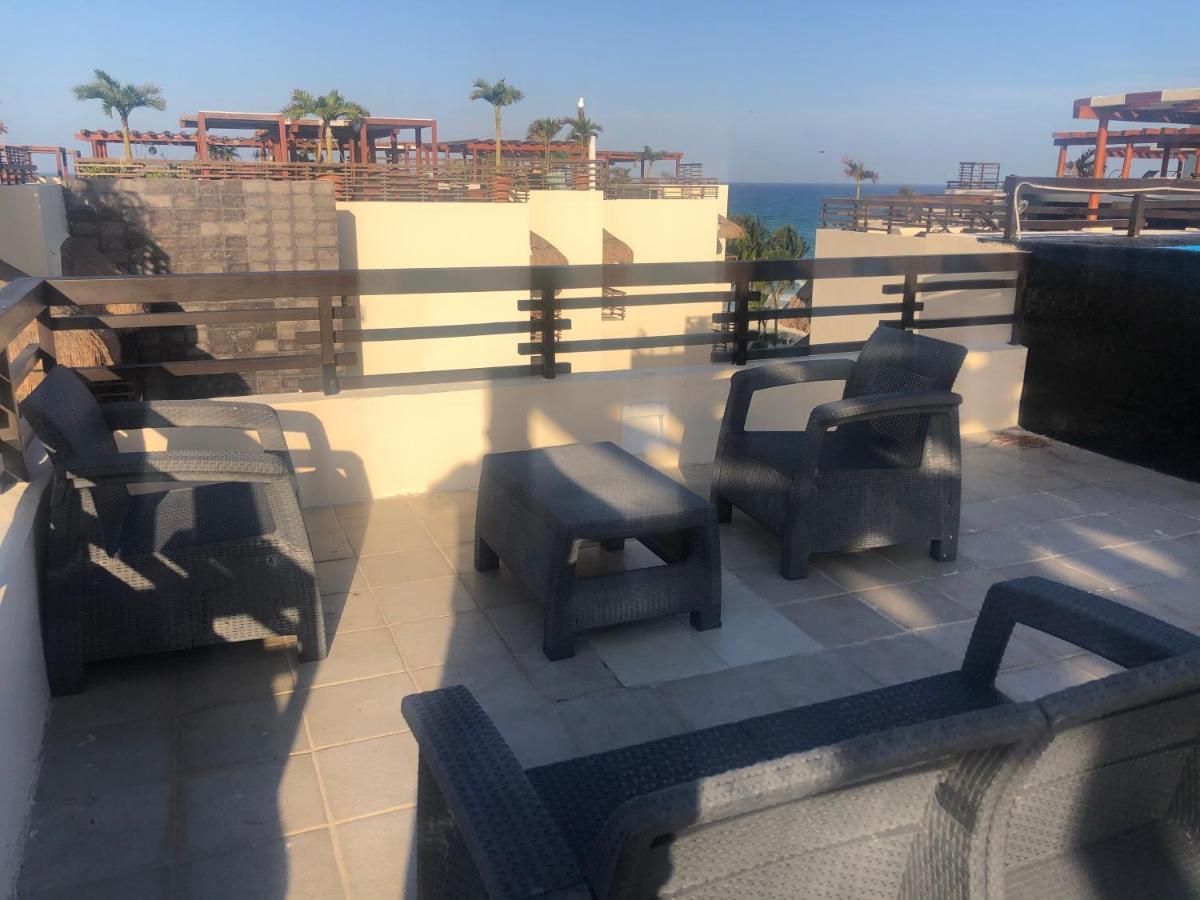 Aldea Thai Beachfront Apartment *