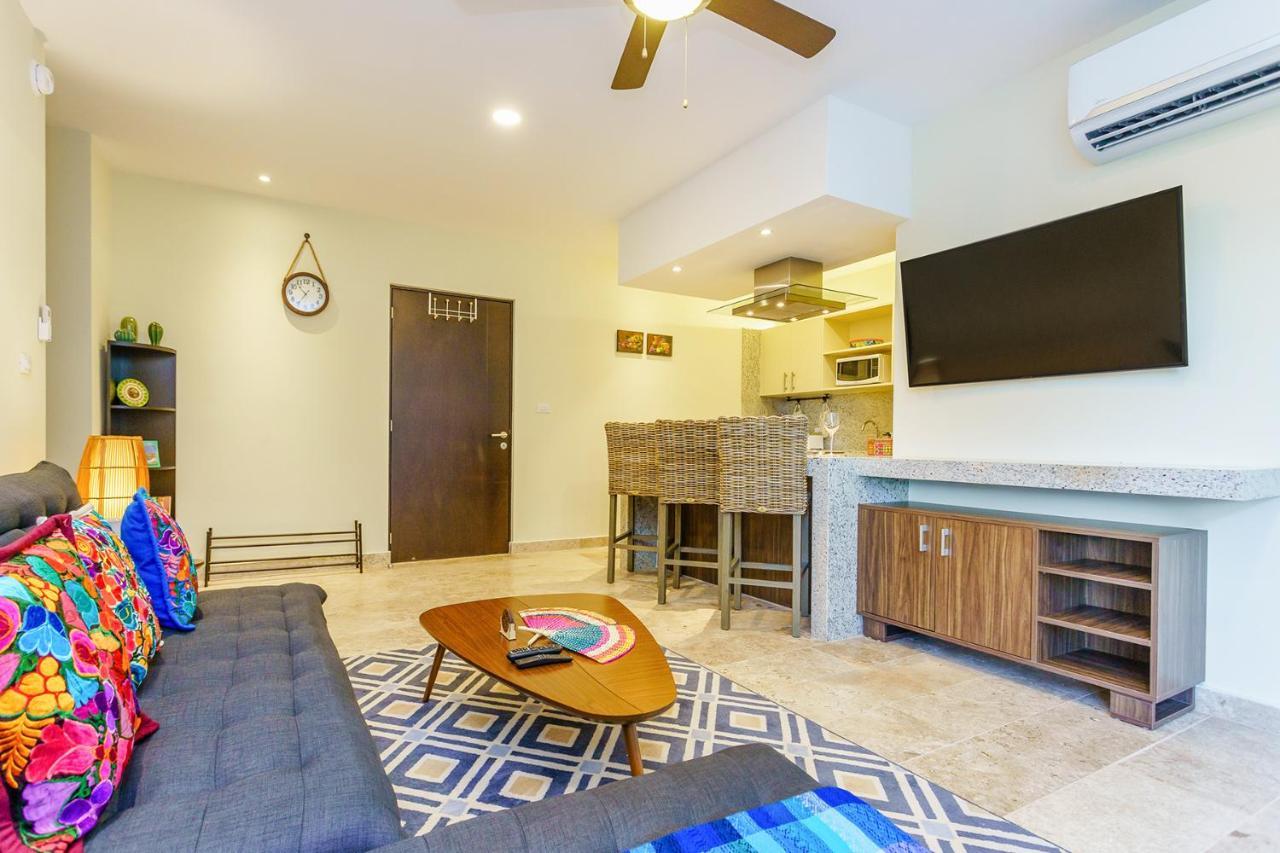 Apartment Luxurious Arenis Living By Stella