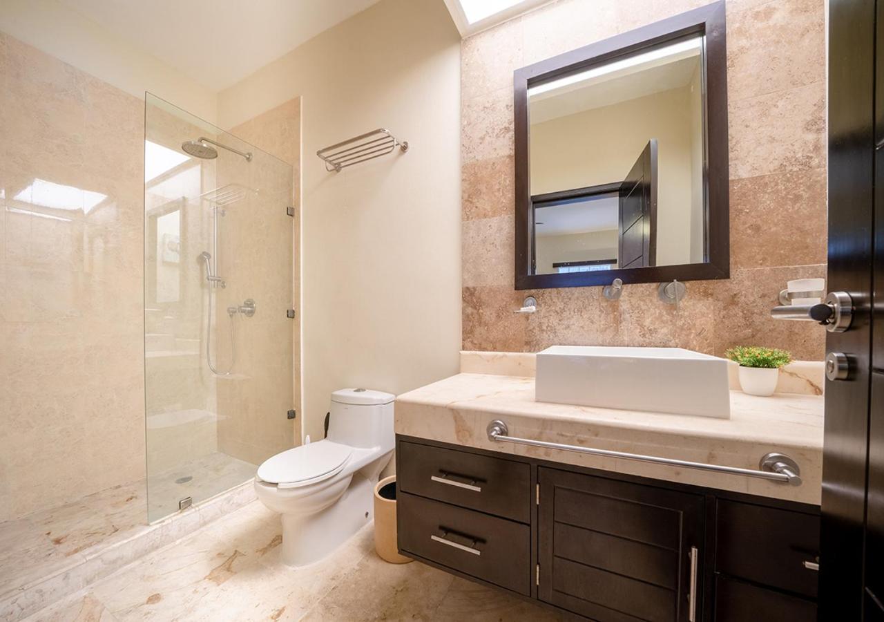 Surf 405 - Luxury Oceanview Beachfront 3 Bedroom With Gym - At El Faro Playa del Carmen