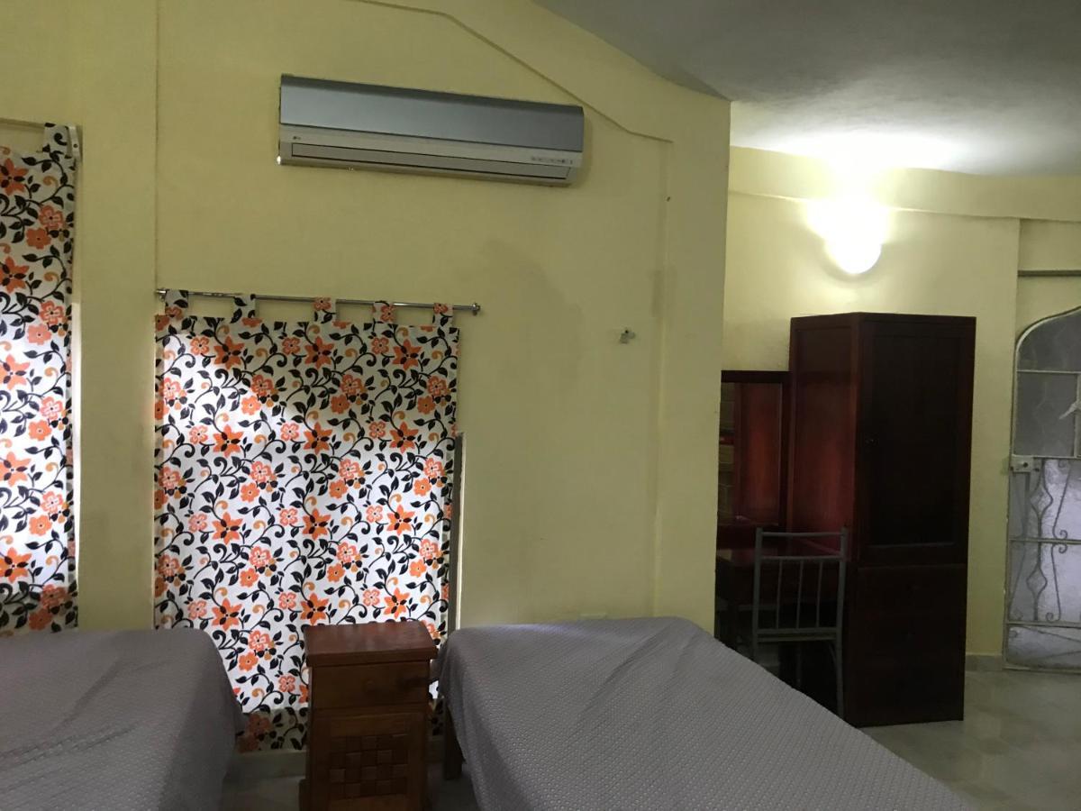 Casa Arabe Homestay *