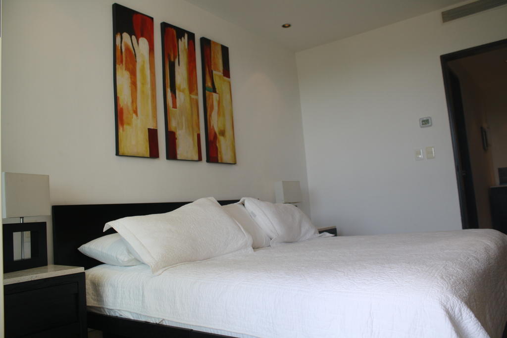 Aparthotel The Elements Oceanfront & Beachside