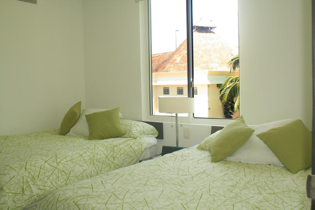 Aparthotel The Elements Oceanfront & Beachside 4*