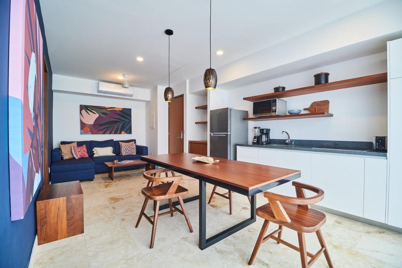 Charming & Stylish Apartment Pdc Swimming Pool & Gym Close To The Beach Nice Amenities Playa del Carmen