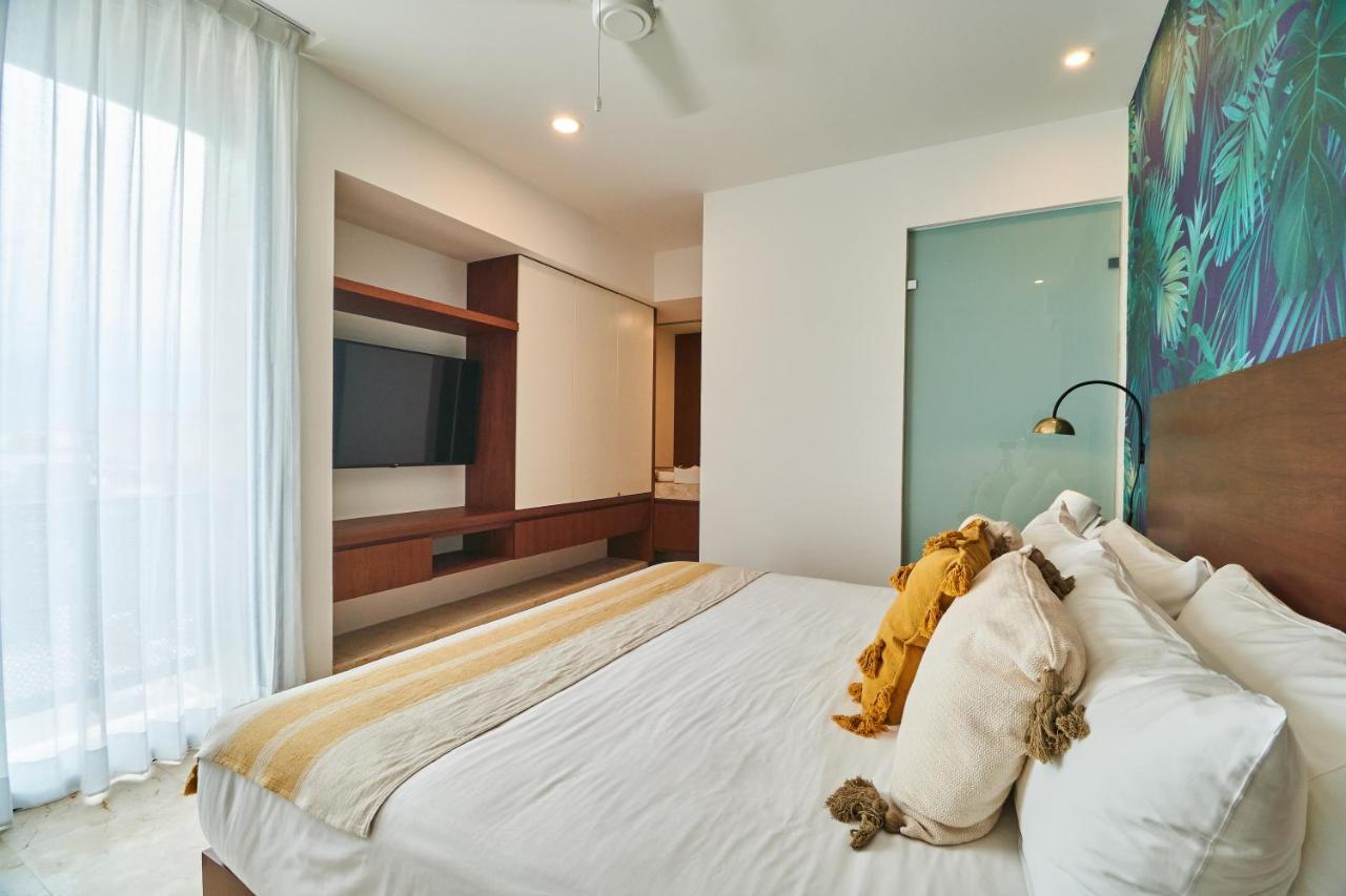 Charming & Stylish Apartment Pdc Swimming Pool & Gym Close To The Beach Nice Amenities Playa del Carmen