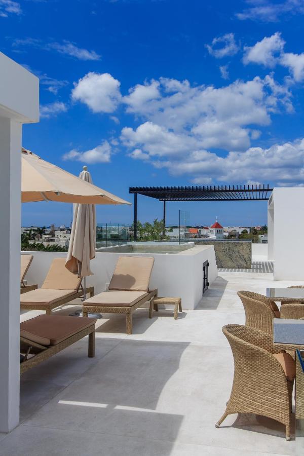 A-nah Apartments, Rooftop Pool, Walking Distance To 5th Avenue