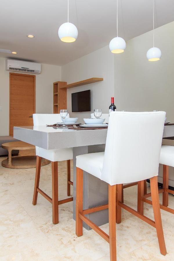 Apartment A-nah Apartments, Rooftop Pool, Walking Distance To 5th Avenue *