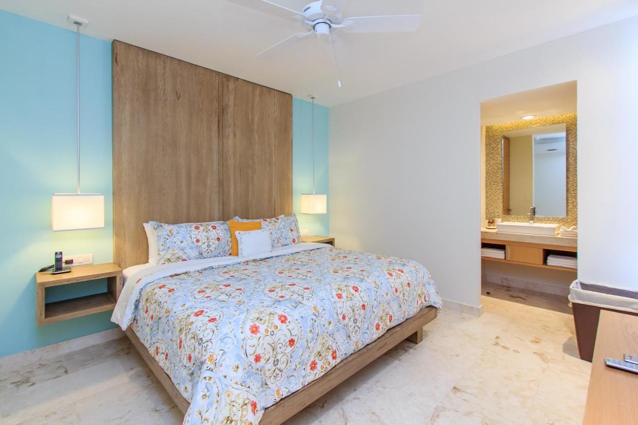 Apartment A-nah Apartments, Rooftop Pool, Walking Distance To 5th Avenue