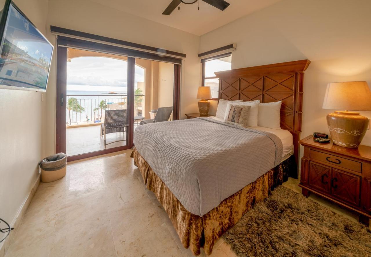 Surf 405 - Luxury Oceanview Beachfront 3 Bedroom With Gym - At El Faro
