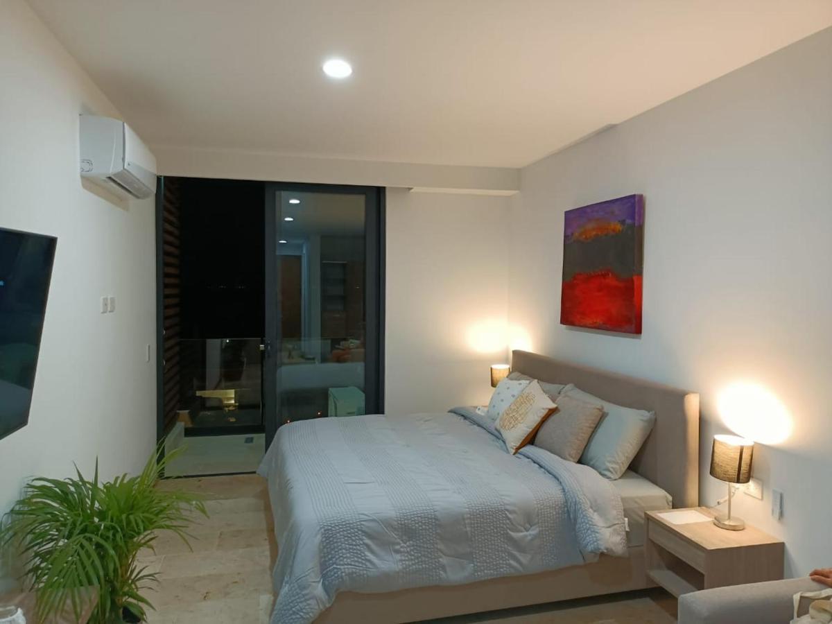 Lujo Recien Construido En Quinta Avenida Apartment