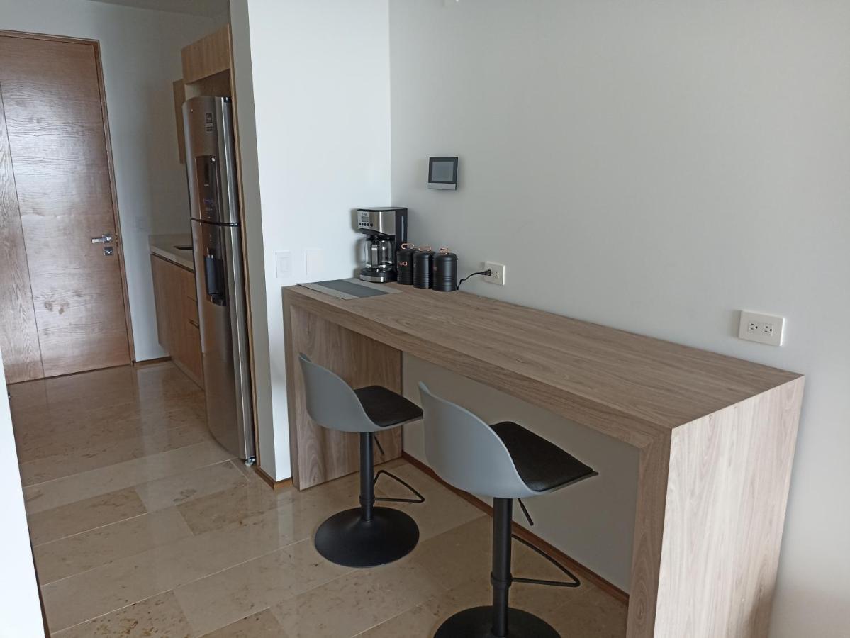 Lujo Recien Construido En Quinta Avenida Apartment