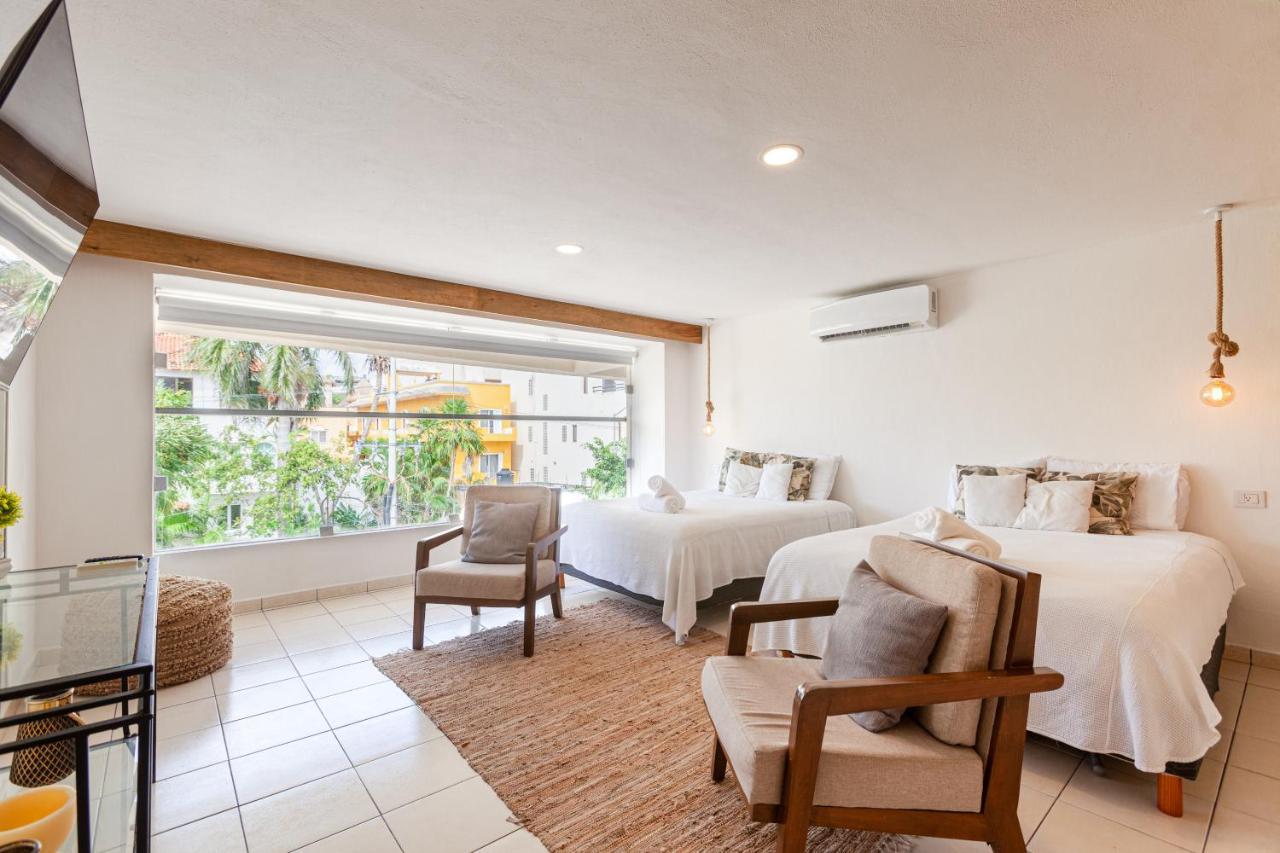 Ocean Plaza By Zama Homes Apartment