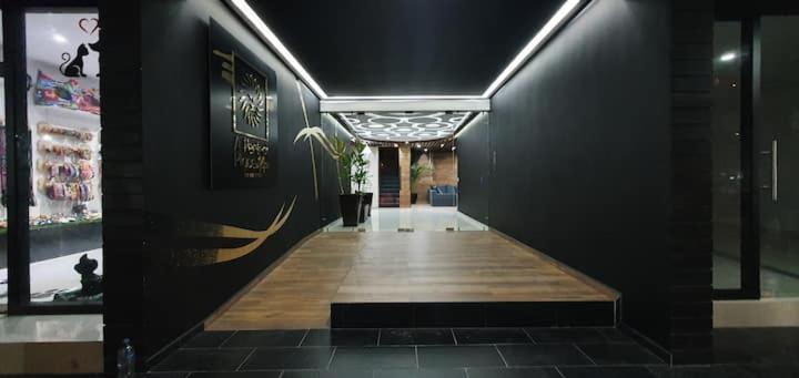 Apartment Lujo Recien Construido En Quinta Avenida *