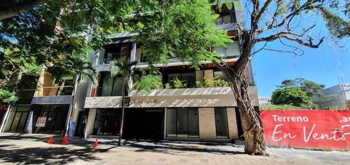 Lujo Recien Construido En Quinta Avenida Apartment