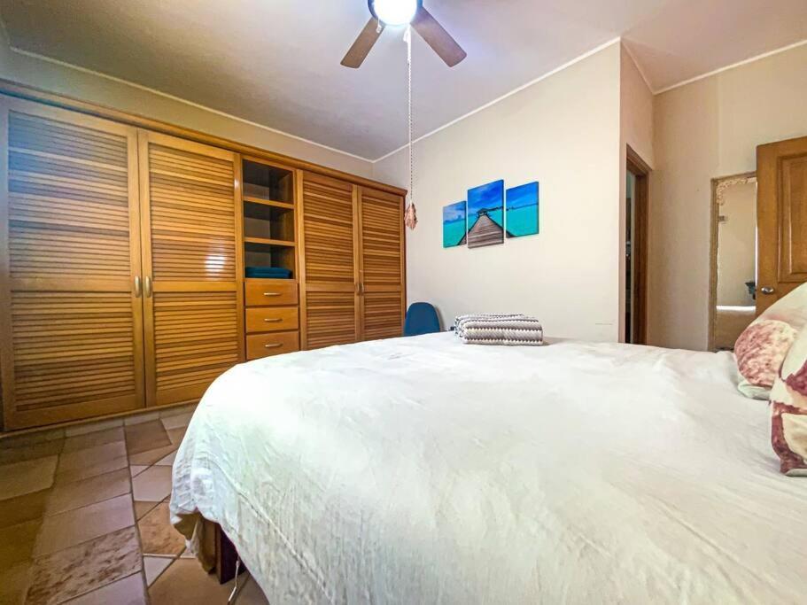 Playa Gem-a Unique Penthouse In Heart Of Downtown! Сasa de vacaciones