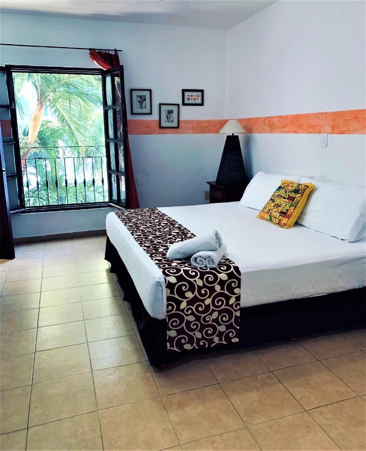 Casa De Flores Hotel