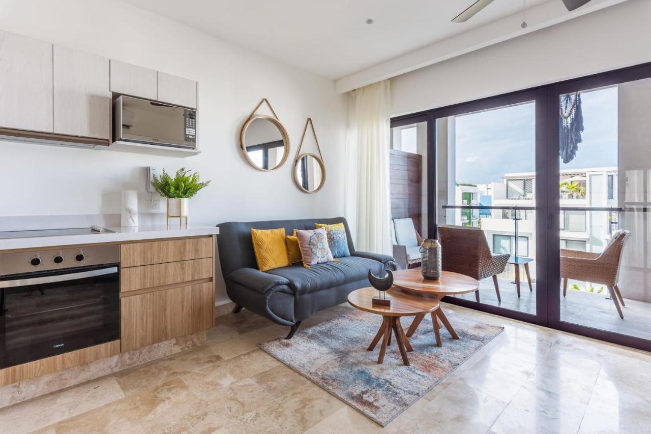 2br In Location, Ipana Brand New, High Speed Wifi, 3 Rooftop Pools, Gym And Rooftop Bar With Ocean View Apartment