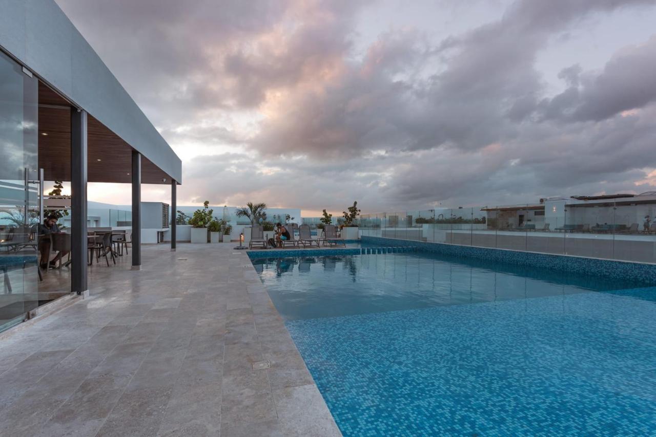 2br In Location, Ipana Brand New, High Speed Wifi, 3 Rooftop Pools, Gym And Rooftop Bar With Ocean View Apartment