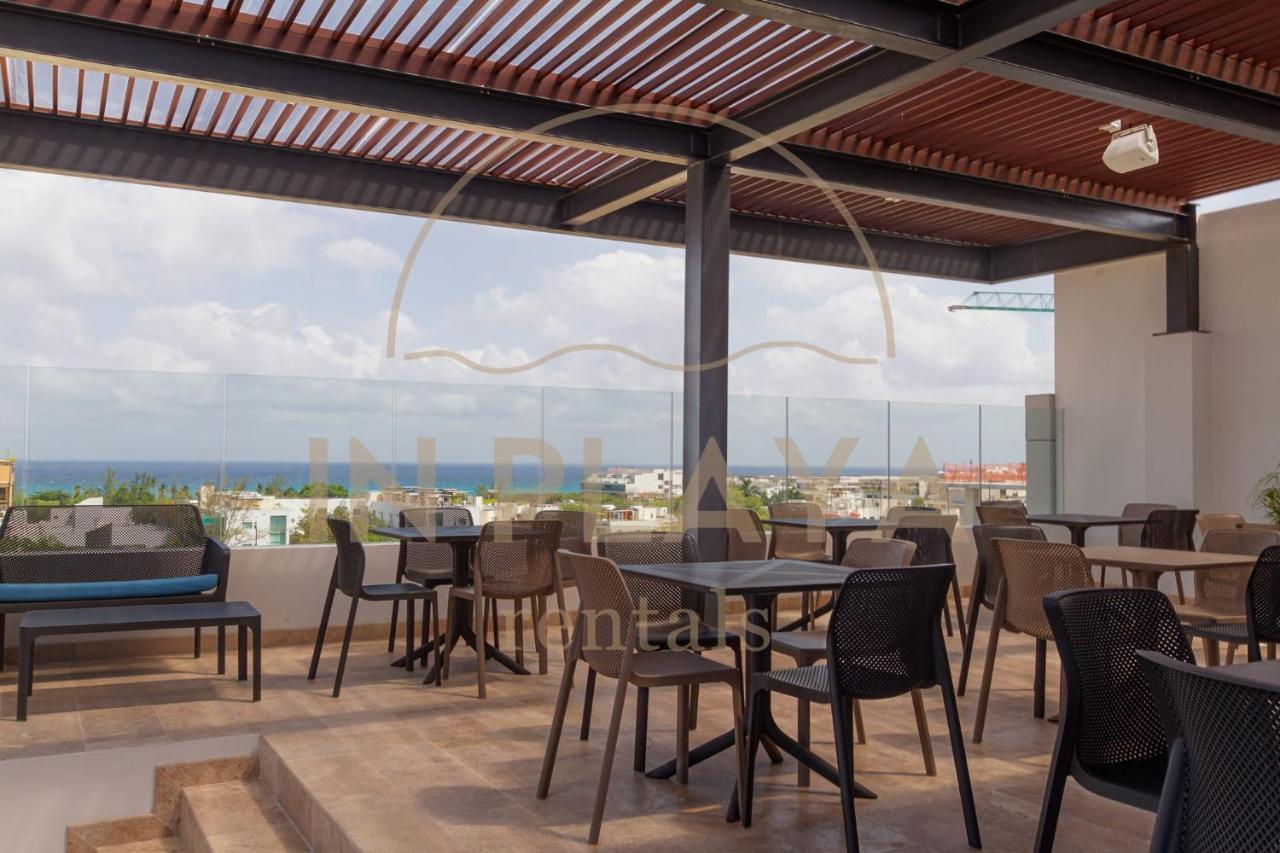 Apartment 2br In Location, Ipana Brand New, High Speed Wifi, 3 Rooftop Pools, Gym And Rooftop Bar With Ocean View Playa del Carmen