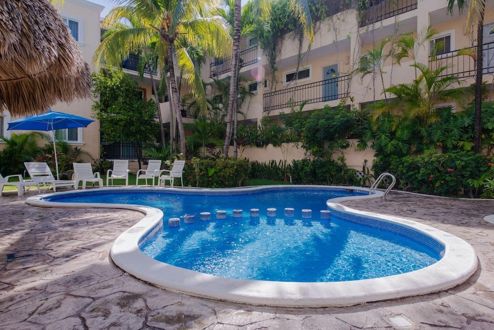 Hotel Rinconada Del Sol By Chezplaya
