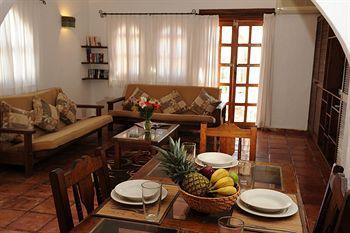 El Patio Hotel 3*