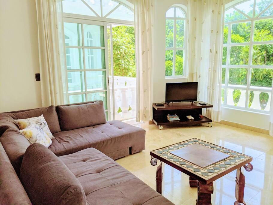Castillo Playacar: Large Group Beachfront With Rooftop Pool Holiday home *