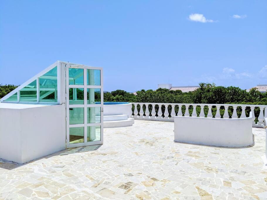 Castillo Playacar: Large Group Beachfront With Rooftop Pool Holiday home