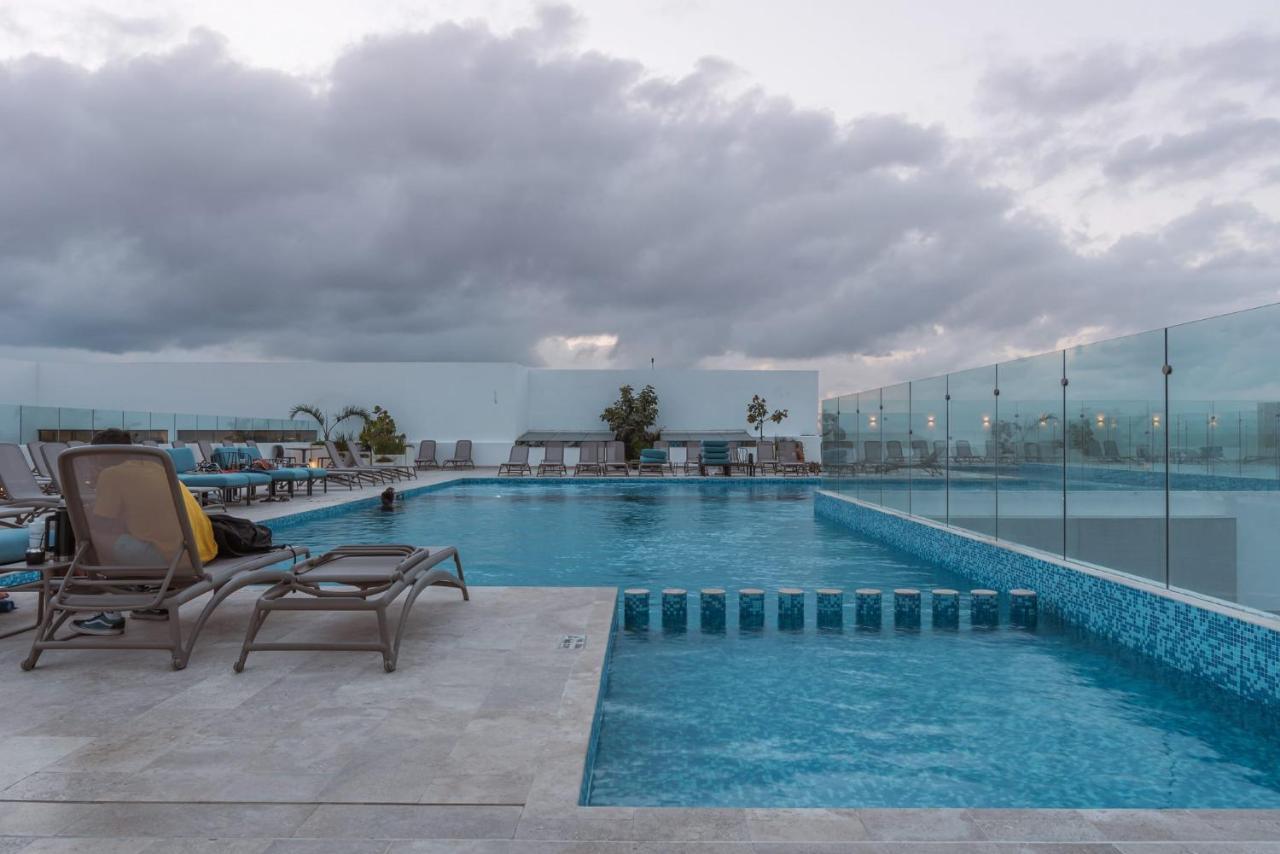 Apartment 2br In Location, Ipana Brand New, High Speed Wifi, 3 Rooftop Pools, Gym And Rooftop Bar With Ocean View *