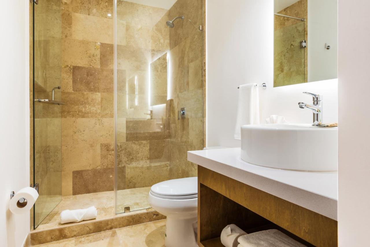 2br In Location, Ipana Brand New, High Speed Wifi, 3 Rooftop Pools, Gym And Rooftop Bar With Ocean View
