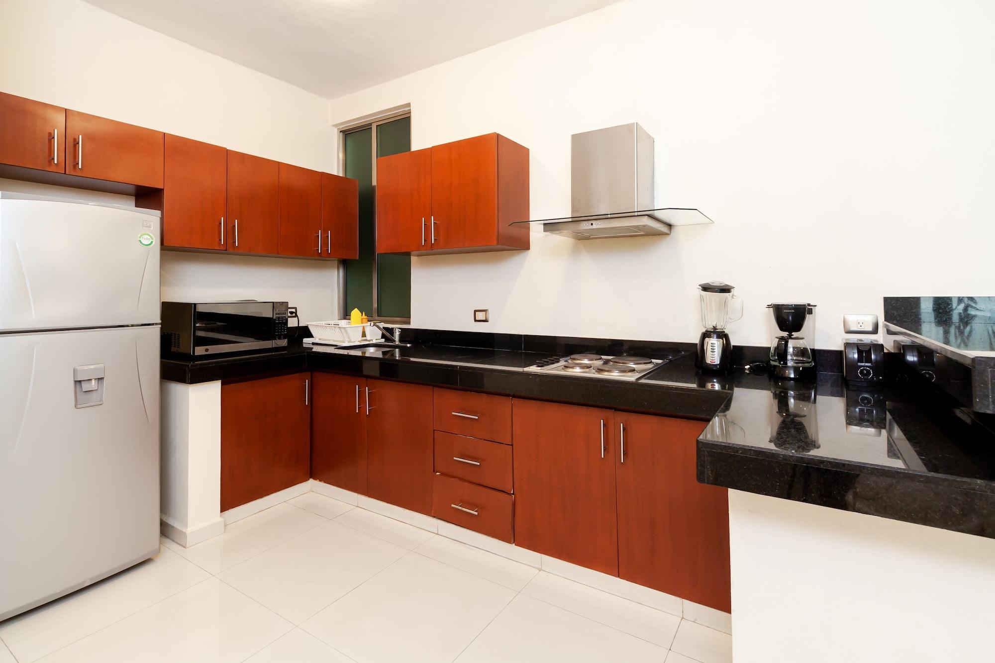 Aparthotel Encanto Riviera 3*