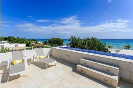 Vakantiehuis Unique In Playacar- Block From The