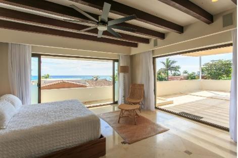 Unique In Playacar- Block From The Vakantiehuis Playa del Carmen