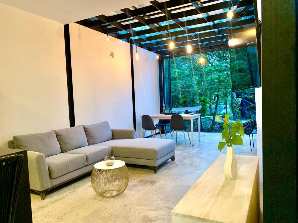 Villa Luxury Jungle House - Amazing Design - 3 Floors