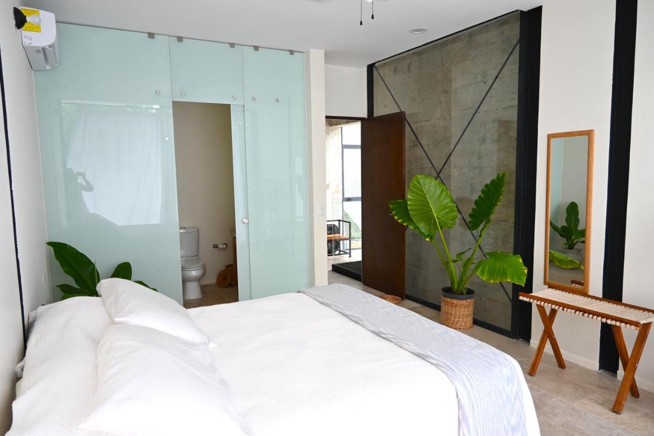 Luxury Jungle House - Amazing Design - 3 Floors *