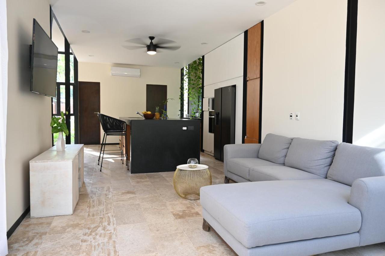 Luxury Jungle House - Amazing Design - 3 Floors Villa *