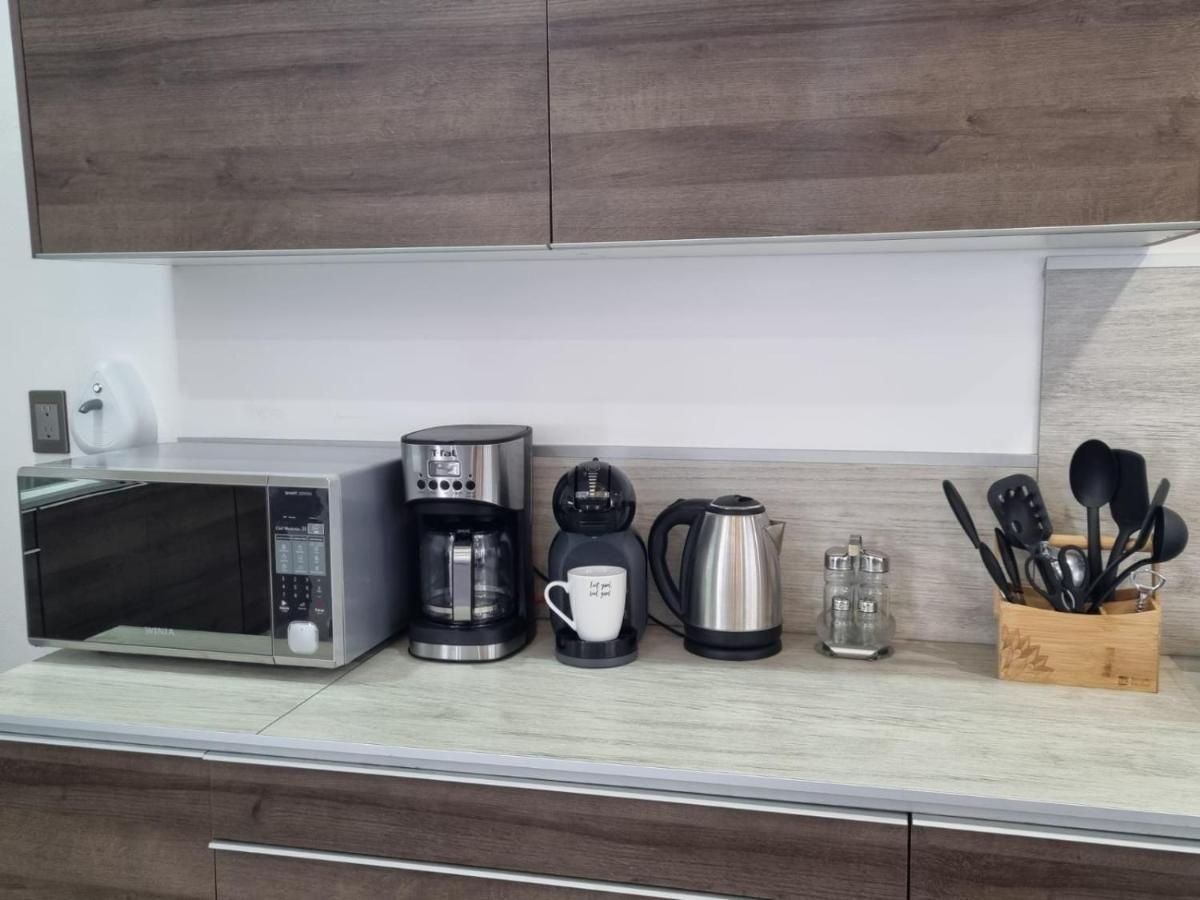 Vakantiehuis Modern Rutelena +good Location+pool+ac+sleeps 12 Playa del Carmen