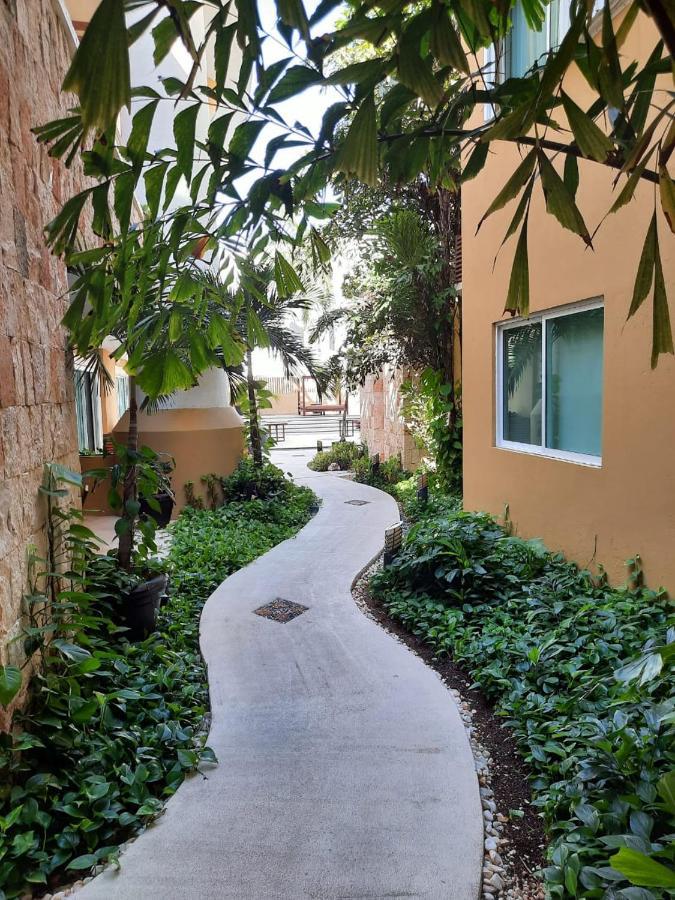 Pueblito Escondido By Hola And Land Playa del Carmen