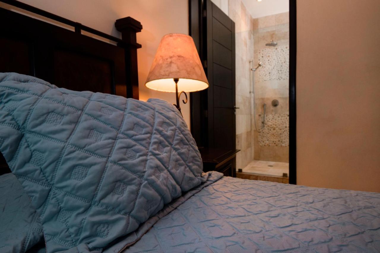 One Of Our Popular And Luxurious El Faro Coral 303 Apartamento *