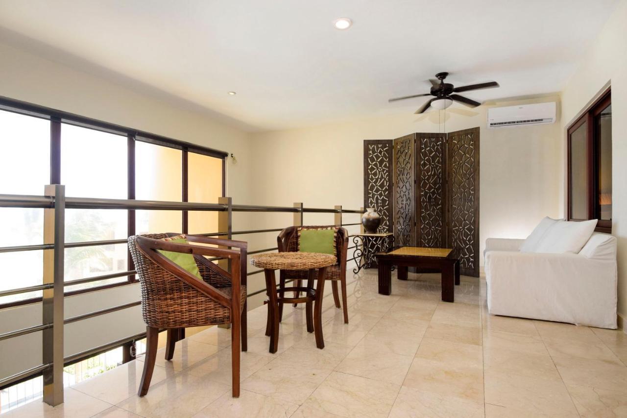 One Of Our Popular And Luxurious El Faro Coral 303 Apartamento