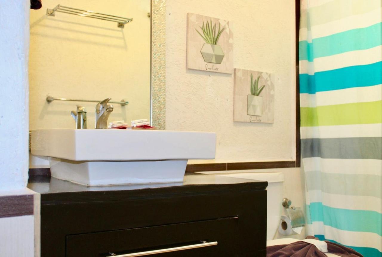 Centrally Located Apartment In Pdc Apartment Playa del Carmen