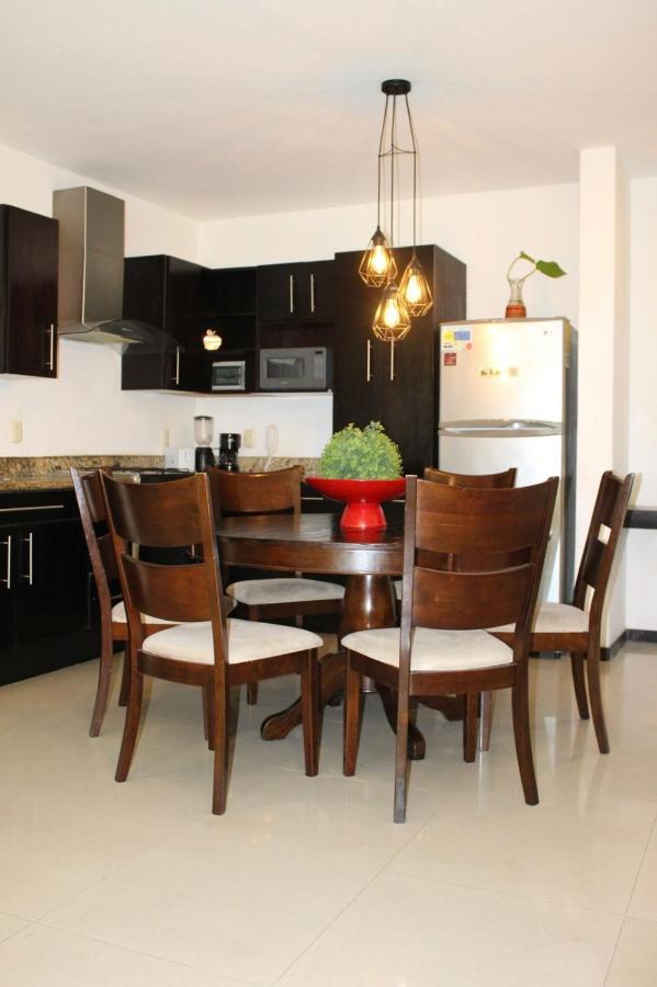 Centrally Located Apartment In Pdc