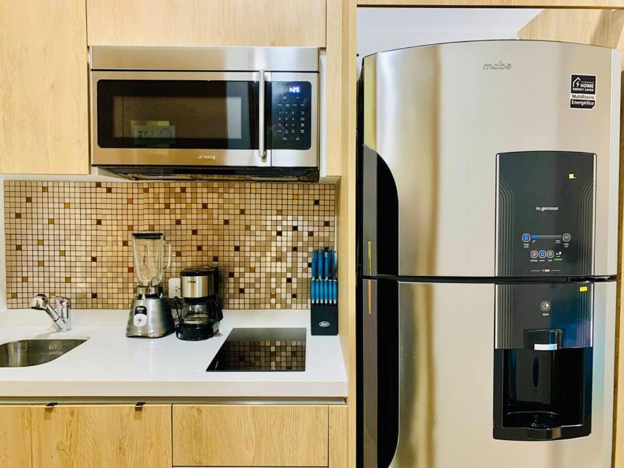 Luxury Menesse Studio By Liltown And 5th Avenue Apartment