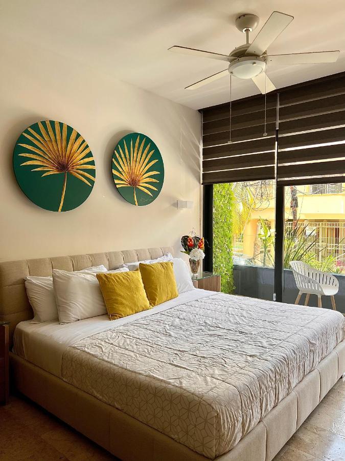 Beautiful 10 Meters From The Fifth Av Apartment *