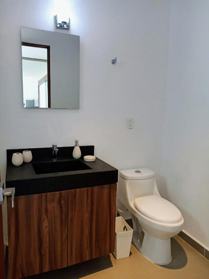 Cosmos 42 - New Modern Close To The 5th Av & The