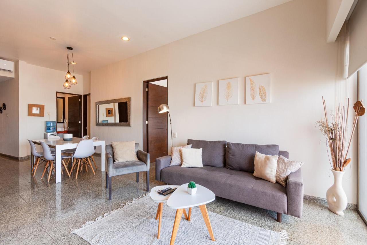 Infinito Condos Apartment