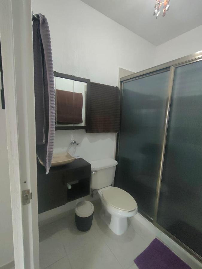 La Casa Del Mexicano Terraza Y Jardin Exoticos 12 Min Del Playa Esmeralda Playa del Carmen