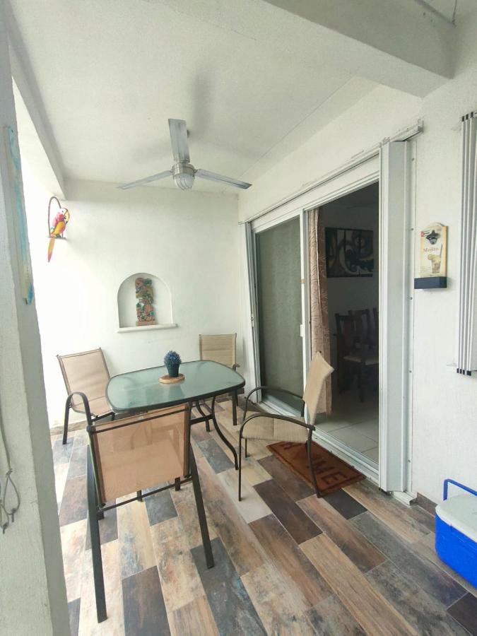 Сasa de vacaciones La Casa Del Mexicano Terraza Y Jardin Exoticos 12 Min Del Playa Esmeralda *